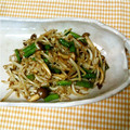 ☆ぴよぴよママ☆'s cooksnap of when they made 簡単！きのこともやしのオイスター炒め.