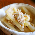 まきーころ's cooksnap of when they made 大根とツナの炒め物.