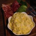 Yukalily's cooksnap of when they made 卵とアボガドでつくる「ブルスケッタ」.