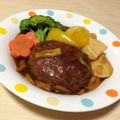 らむ（・×・）'s cooksnap of when they made デミグラ缶で煮込みハンバーグ.
