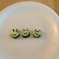 makikost's cooksnap of when they made お弁当に☆きゅうりでカエル♪.