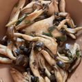 mantacarp's cooksnap of when they made 舞茸・しめじ・エリンギのバルサミコ酢炒め.