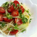 YumePLANTS's cooksnap of when they made 彩りトマトとかいわれ冷製パスタ.