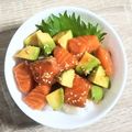 tompey377's cooksnap of when they made サーモンとアボカドのポキ丼.