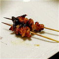 ももん８'s cooksnap of when they made 残った鶏皮を漬けておいて☆焼き鳥で一杯♪.