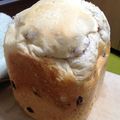つばつーくん's cooksnap of when they made ＨＢで☆レーズン好きのＷレーズン食パン♪.