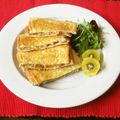 リンテルナ's cooksnap of when they made 喫茶店の味♪簡単ツナのホットサンド☆.