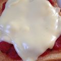 キューピー＆ハニー's cooksnap of when they made ピザじゃないよチーズミートソーストースト.