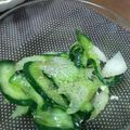 そめはる's cooksnap of when they made セロリときゅうりのサッパリ和え☆.