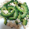 クックゴロリ's cooksnap of when they made ゴーヤの鶏そぼろ炒め.