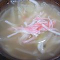 ぷちぷち♪♪'s cooksnap of when they made ❁レタスかにかまショウガのスープ❁.