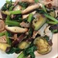 ゆうこちレシピ's cooksnap of when they made なすと小松菜としいたけのピリ辛炒め.