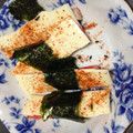 chihilow's cooksnap of when they made さっとおつまみ～カニカマの海苔チーズ巻き.