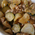 raicoro's cooksnap of when they made ズッキーニと豚肉とポテトのうまうま炒め.