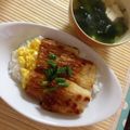 はるままikuko's cooksnap of when they made チクワでなんちゃってうなぎ丼.