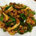 かまんべ's cooksnap of when they made えのきで☆簡単時短チンジャオロース風.