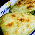 わかちんとシロ's cooksnap of when they made トロふわカリっと！アボカドグラタン.
