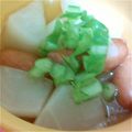 atsuvega's cooksnap of when they made 温か～✿かぶとウインナーのコンソメ煮.