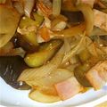 くずっぺ's cooksnap of when they made ナスとベーコンと玉葱炒め.