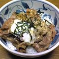 katuraママ's cooksnap of when they made 温泉卵のせ焼肉丼.