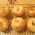 maricorori's cooksnap of when they made 天然酵母パン：いちじくとくるみのベーグル.