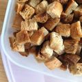 s9y's cooksnap of when they made レンジdeパンの耳のクルトン☆.