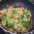 叶南ママ's cooksnap of when they made とろぉ～り☆エビとブロッコリーの卵とじ.