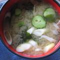 カナカナひぐらし's cooksnap of when they made きゅうりと豆腐とわかめの味噌汁.