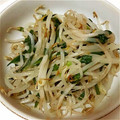亜希香's cooksnap of when they made もやしとニラの簡単中華風炒め.