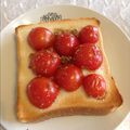 いっきーもんきー's cooksnap of when they made 健康的な朝に♡トマトの胡麻和えトースト♡.