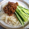SanOlav704's cooksnap of when they made 簡単♪肉味噌de素麺.