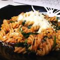 はこのすけ's cooksnap of when they made 簡単❤ツナとほうれん草のトマトパスタ.