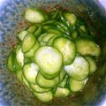 エッコさん's cooksnap of when they made まぁ簡単‼優しい味でキュウリの酢の物〜♫.