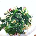 runri♪'s cooksnap of when they made 小松菜とちりめんじゃこのピリ辛炒め.