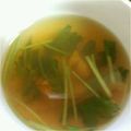 komim's cooksnap of when they made ホタテと水菜の簡単お吸い物.