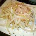 momotora's cooksnap of when they made ☆熱中症予防☆もやしの梅あえ☆.