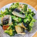 かわゆう1211's cooksnap of when they made 鯖とブロッコリーのニンニク炒め.