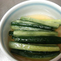 ゆうことまま's cooksnap of when they made きゅうりとセロリの甘酢和え.
