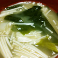 ラブトマト's cooksnap of when they made わかめとえのきの味噌汁.