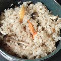 て～ん's cooksnap of when they made 簡単♪しめじの炊き込みご飯.