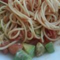 tomotamtam's cooksnap of when they made ツナ・トマト・アボカドの冷製パスタ.