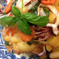 にしだぁ's cooksnap of when they made イカ（エビ）の中華風バジル炒め.