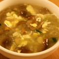 BiwacoJune's cooksnap of when they made ささっと簡単✿なめことレタスの卵スープ.
