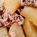 pyonpoco's cooksnap of when they made こどもも喜ぶ♪大根と豚こま肉の煮物.