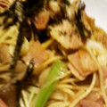サトモユリア's cooksnap of when they made きのこと厚切りベーコン短冊葱の和風パスタ.
