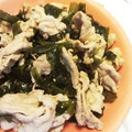 mmameco's cooksnap of when they made 豚肉とわかめの炒め物.