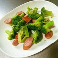 おみぶ's cooksnap of when they made ウインナとブロッコリのアンチョビ炒め.