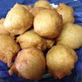 hoshiがっきー's cooksnap of when they made 簡単　HMできな粉サーターアンダーギー.