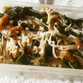 りるみな's cooksnap of when they made えのきとわかめの梅かつお和え.