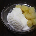 pukuchan_m's cooksnap of when they made 簡単デザート☆煮林檎のバニラアイスがけ.